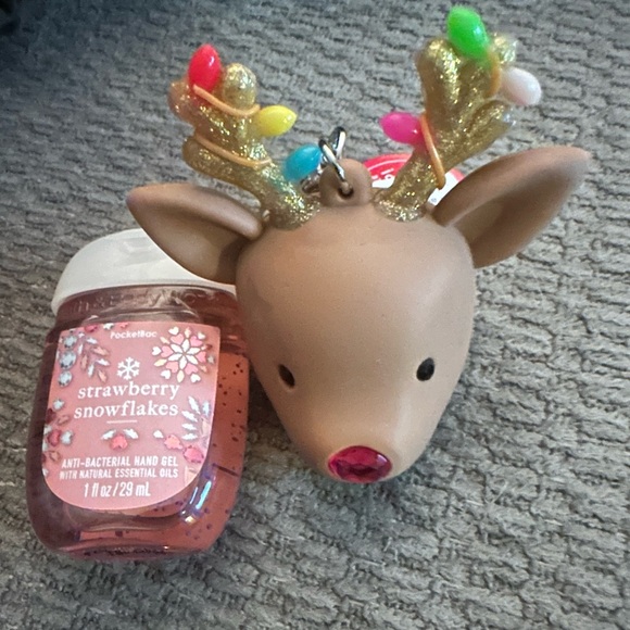 Bath & Body Works Accessories - BBW Rudolph Light Up with Strawberry Snowflakes